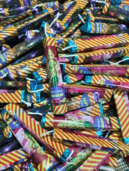Cracker Chocolates - Assorted